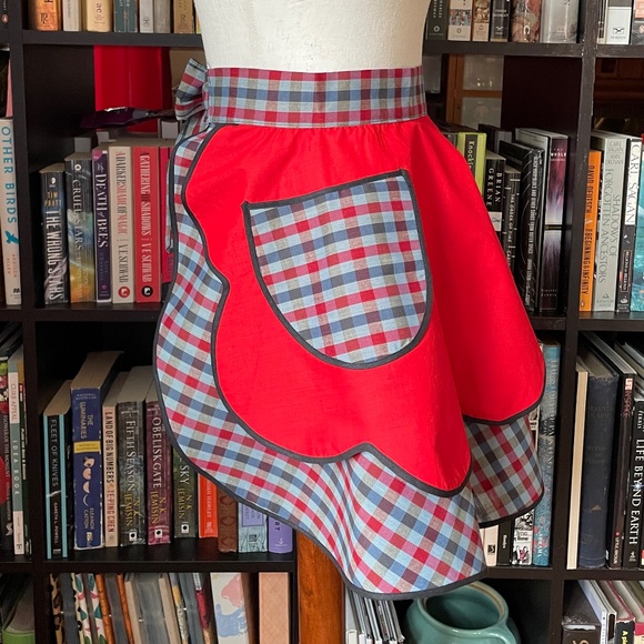 vintage apron - Picture 1 of 7